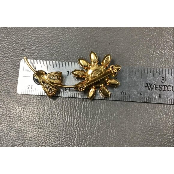 Vtg URANIUM GLASS Brooch | Mid-Century Fluorescent Crystal Floral Spray Pin | UV - Picture 7 of 8